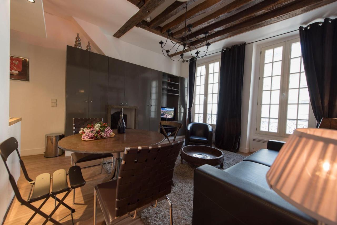 Couleur St Martin Apartment Paris Exterior photo